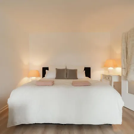 公寓 Serenity Mit Parkplatz, 10 Min Zum Flughafen 哈特斯海姆